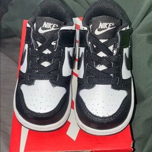 Nike Kids Black and White Sneakers